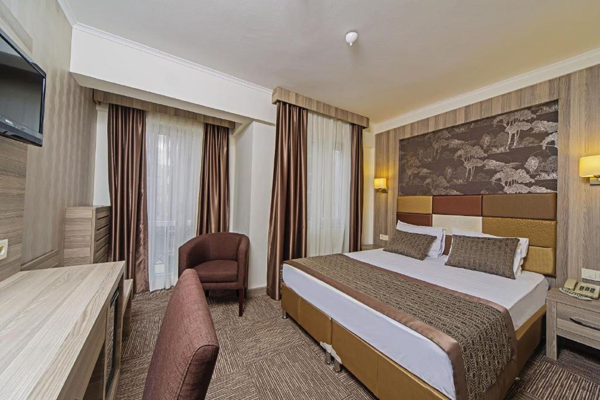 Pera Arya Hotel อิสตันบูล ภายนอก รูปภาพ