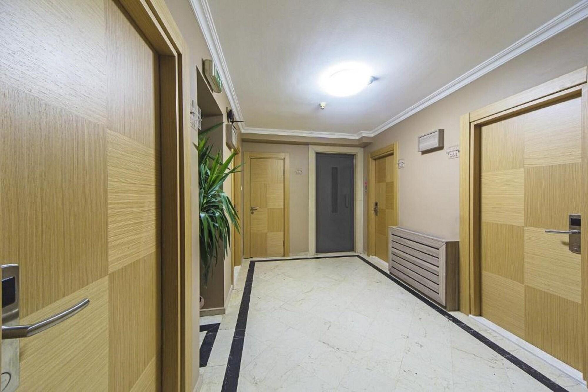 Pera Arya Hotel อิสตันบูล ภายนอก รูปภาพ