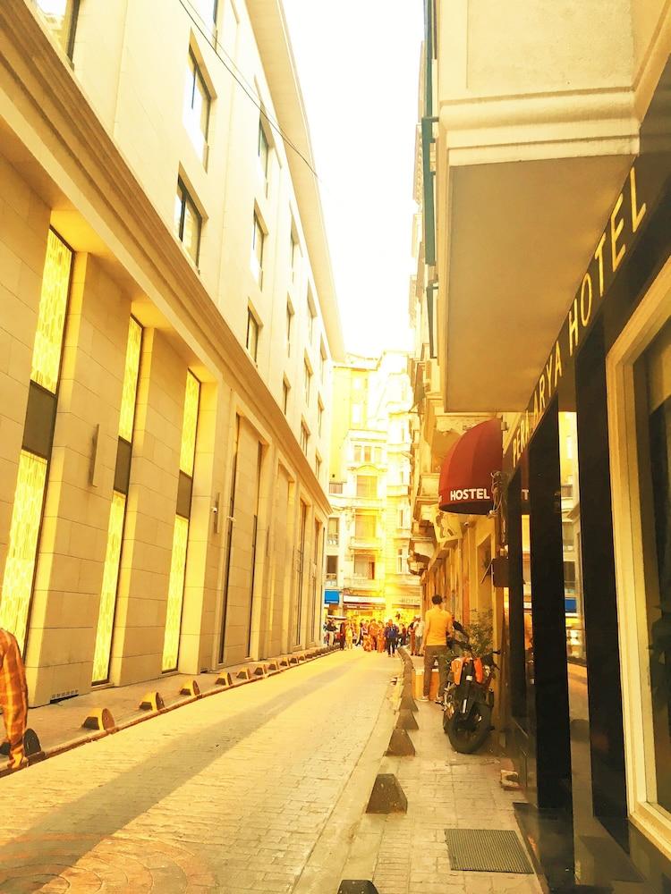 Pera Arya Hotel อิสตันบูล ภายนอก รูปภาพ